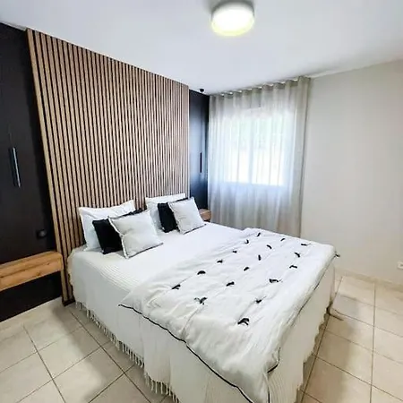 Le St Barth - Clim - Acces Direct - 2 Chbre Parking