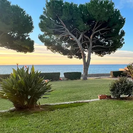 Le St Barth - Clim - Acces Direct - 2 Chbre Parking La Ciotat