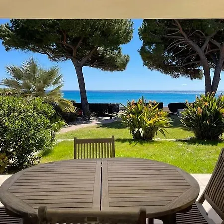 Апартаменты Le St Barth - Clim - Acces Direct - 2 Chbre Parking *