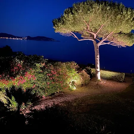 Apartmán Le St Barth - Clim - Acces Direct - 2 Chbre Parking *