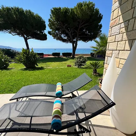 Le St Barth - Clim - Acces Direct - 2 Chbre Parking Апартаменты Ла-Сьота